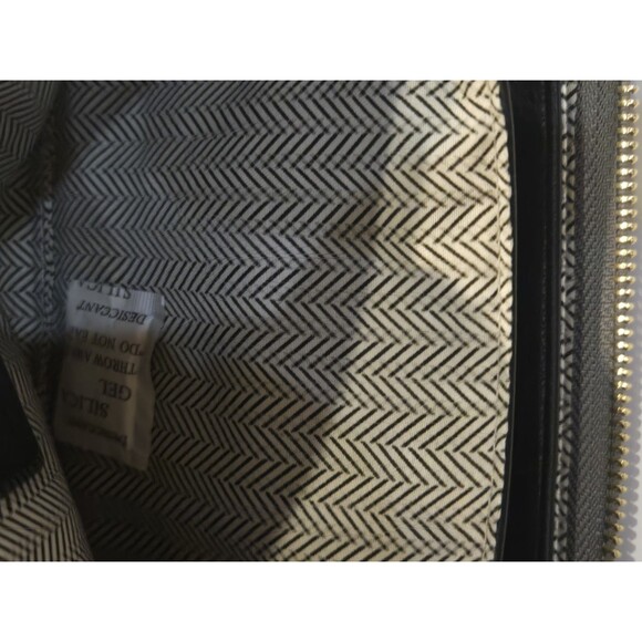 Jen & Co. Riley Plaid 3 Compartment Crossbody/Wristlet. - Picture 5 of 8